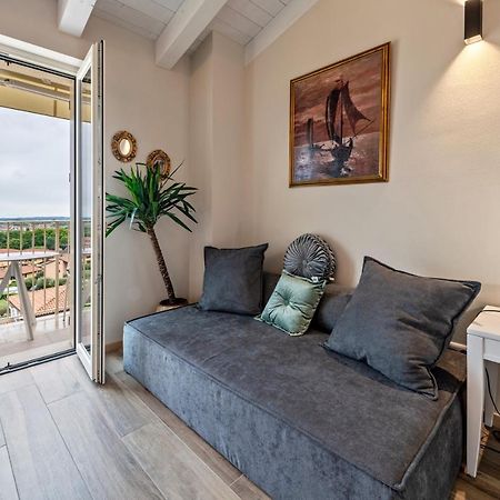 Cavalino Boutique 2 Apartment Cavaion Veronese Exterior photo